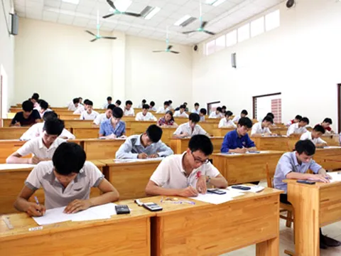 Tăng cường chỉ đạo, phối hợp tổ chức Kỳ thi tốt nghiệp THPT và tuyển sinh năm 2023
