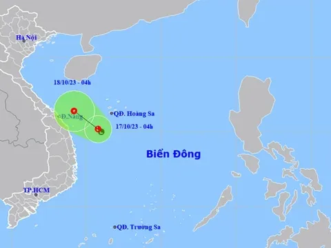 Vùng áp thấp đang ở vùng biển ngoài khơi Trung Trung Bộ