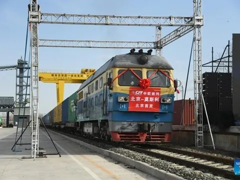 Trung Quốc khai trương tuyến đường sắt mới chở hàng đến châu Âu