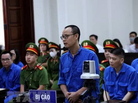Xét xử vụ án vi phạm quy định đấu thầu tại Sở Y tế Quảng Ninh