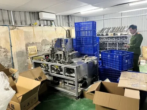 Triệt phá cơ sở làm giả mỹ phẩm, thực phẩm chức năng quy mô lớn