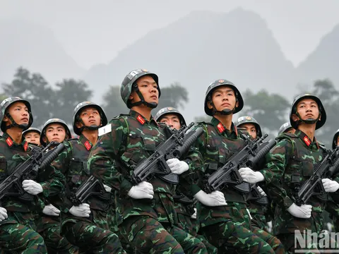 Hợp luyện diễu binh, diễu hành kỷ niệm 70 năm Chiến thắng Điện Biên Phủ