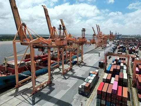 'Đón sóng' thị trường hồi phục, xuất khẩu nhiều ngành hàng chủ lực tăng tốc