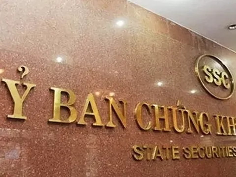 'Ém' thông tin, 2 doanh nghiệp bị Ủy ban Chứng khoán Nhà nước xử phạt