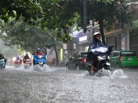 Ngày 14/8, Bắc Bộ tiếp tục mưa dông, cục bộ có nơi mưa to