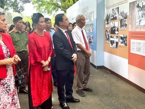 Kỷ niệm 55 năm bảo tồn và phát huy giá trị Khu Di tích Chủ tịch Hồ Chí Minh tại Phủ Chủ tịch