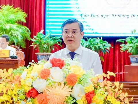 Ông Trương Cảnh Tuyên được bầu làm Chủ tịch UBND TP. Cần Thơ với số phiếu tuyệt đối