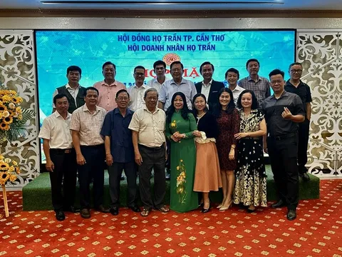 Hội Doanh nhân họ Trần TP.Cần Thơ: Họp mặt 21 năm "Ngày Doanh Nhân Việt Nam"