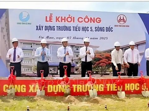 Ninh Bình trao tặng 20 tỷ đồng: Khởi công xây dựng Trường Tiểu học 5 Sông Đốc, nâng cao chất lượng giáo dục Cà Mau