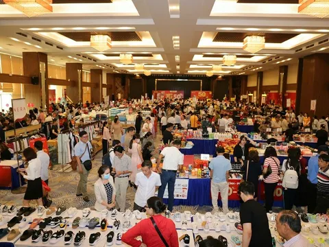 “Cần Thơ Mega Sale 2026” khuyến mãi hàng hiệu giảm đến 80%