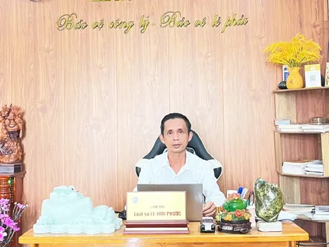 Áo choàng Luật sư Việt Nam: Biểu tượng của vị thế, bản sắc và vai trò bảo vệ tư pháp