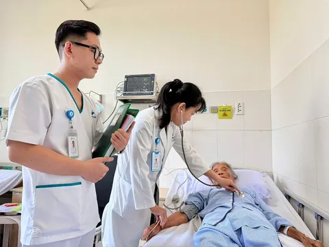 Kích hoạt sớm quy trình cấp cứu nhồi máu cơ tim cấp, cứu sống cụ bà 88 tuổi