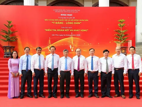 Cần Thơ: Khai mạc Trưng bày chuyên đề và Triển lãm sách chào mừng bầu cử ĐBQH khóa XVI