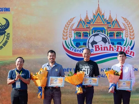 Khai mạc Giải Bóng đá nông dân Khmer khu vực ĐBSCL 2026: Agribank đồng hành lan tỏa tinh thần đoàn kết, góp phần làm phong phú thêm đời sống văn hóa cộng đồng.