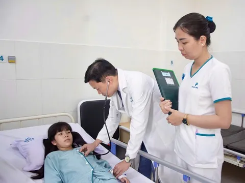 Điều trị bệnh tim bẩm sinh cho bé gái 9 tuổi, hổ trợ toàn bộ chi phí