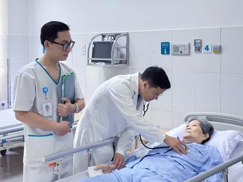 Bệnh viện Hoàn Mỹ Cửu Long thành công đặt máy tạo nhịp tim không dây cho ca bệnh phức tạp