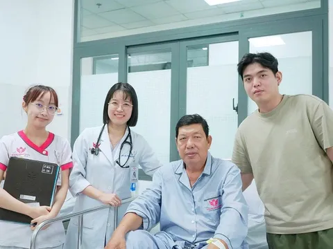 Bệnh viện Đa khoa S.I.S Cần Thơ: Can thiệp thành công bệnh nhân suy tim cấp, phù phổi cấp nguy hiểm nhờ 4 stent tái thông hoàn toàn hệ mạch vành