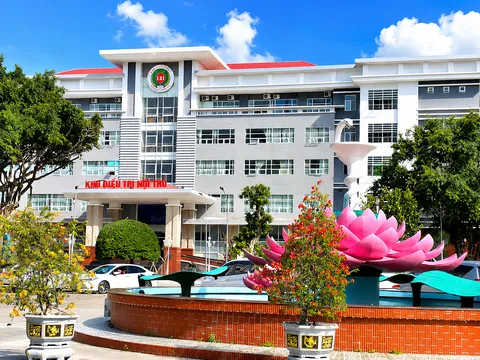 Bệnh viện Quân y 121: Đột phá toàn diện trong công tác chuyên môn và ấm áp nghĩa tình quân dân