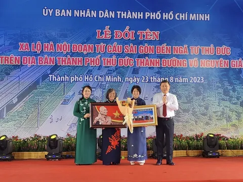 TP. Hồ Chí Minh: Đổi tên Xa lộ Hà Nội thành đường Võ Nguyên Giáp