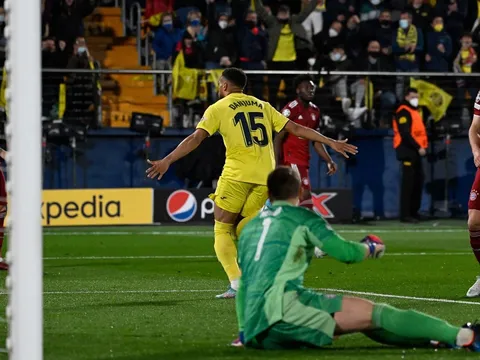Bayern Munich thua sốc trước Villarreal trên đất Tây Ban Nha