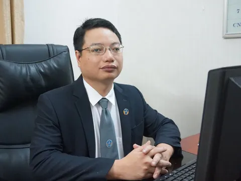 Góc nhìn của Luật sư Nguyễn Đức Hùng về ca khúc "There is no one at all" của ca sĩ Sơn Tùng