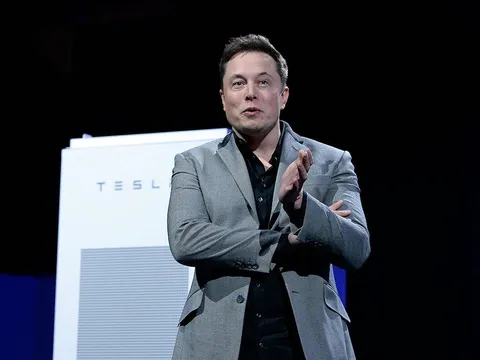 Elon Musk – tỷ phú kinh doanh bằng sự ngẫu hứng và niềm tin