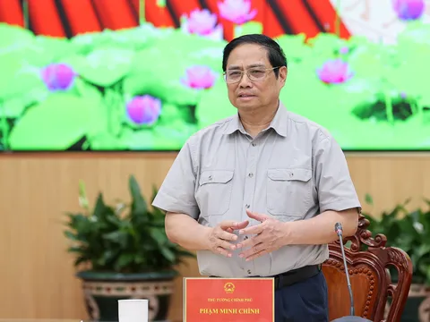 Thủ tướng làm việc với Ban Thường vụ TP Cần Thơ
