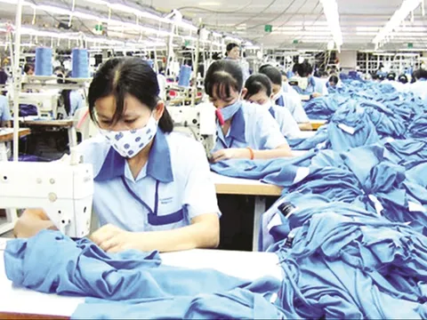Thủ tướng đôn đốc đẩy nhanh tiến độ giải ngân hỗ trợ tiền thuê nhà cho người lao động