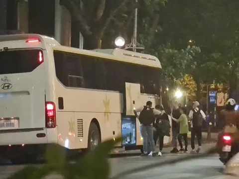 Núp bóng biển nước ngoài, nhiều xe khách trốn thuế ngang nhiên kinh doanh vận tải hành khách nội địa